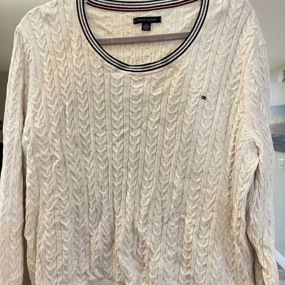 Tommy Hilfiger Off-White Cable Knit Sweater